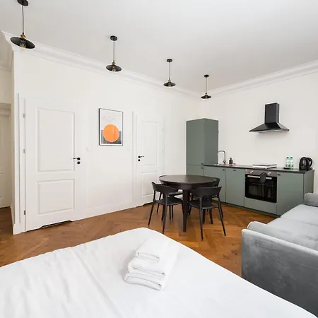 Metro Wilenski #4 Apartamento *